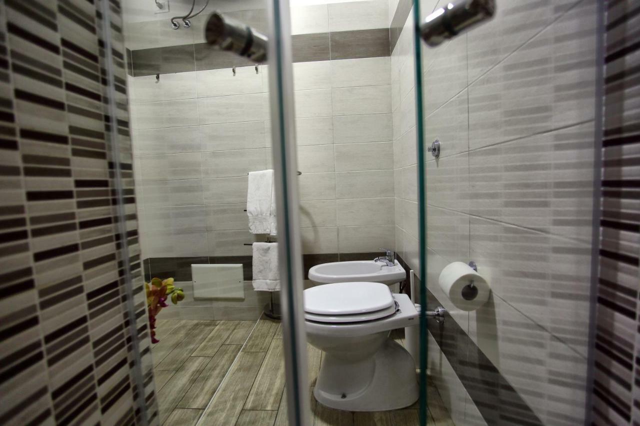 Deluxe Double Room with Balcony,1194380566:JPEG